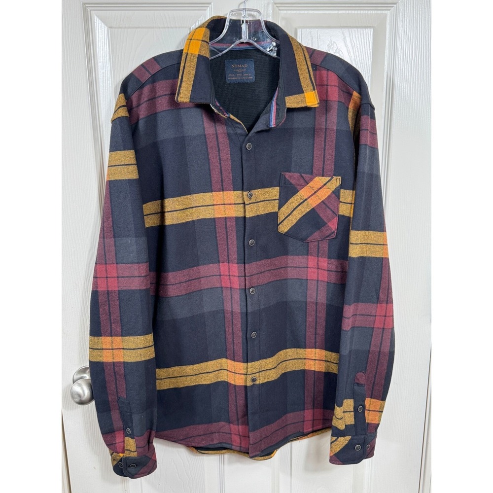 Nomad Plaid Flannel Shirt Button Up Long Sleeve Casual Menswear, Size L